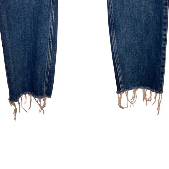 Old Navy Power Straight High Rise Raw Hem Jeans Size 16 - Picture 2 of 5